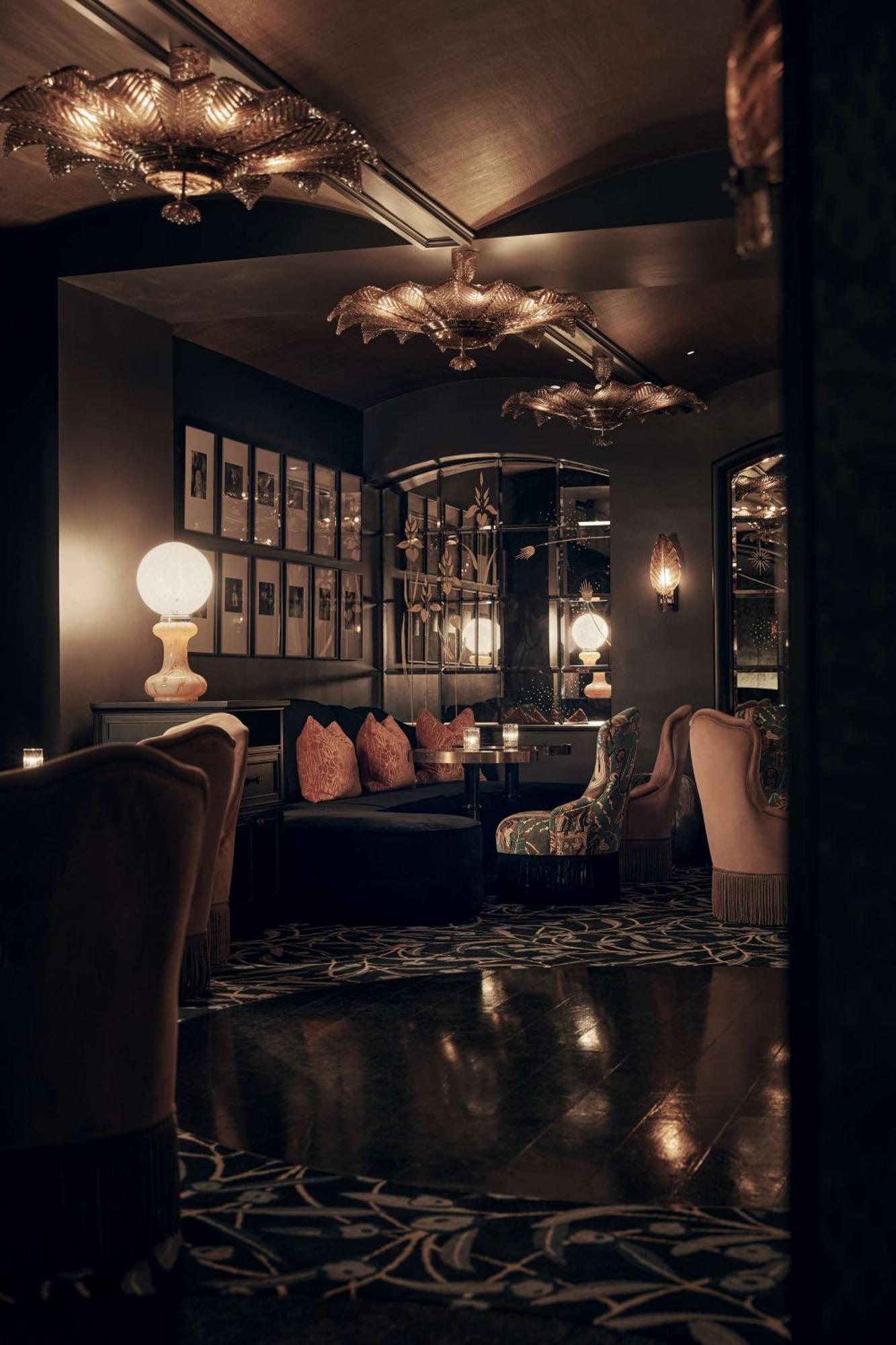 Nomad London Otel Dış mekan fotoğraf The Bar at The Ivy Temple Row